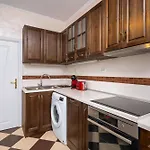 1Bd Flat With Desk On Russian Monument Square
